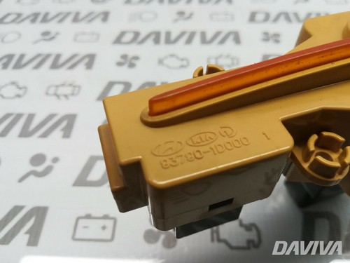 08 Kia Carens RHD Dash Dashboard Hazard Warning Light Switch Button 93790-1D000 - Picture 4 of 8