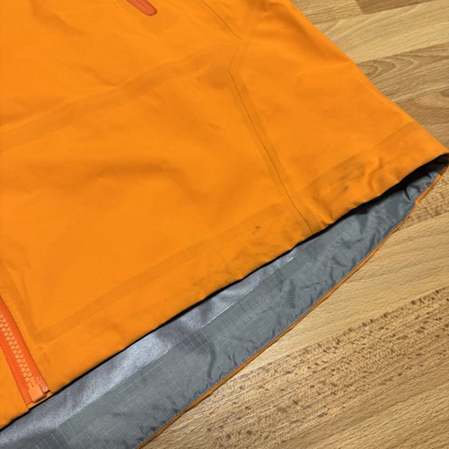Arcteryx Beta Jacket - Large - SS25 - Picture 4 of 6