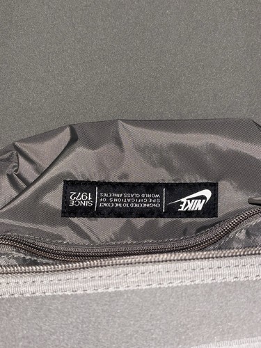 Nike FIFTYONE49 Team Issued SMU Cabin Roller 2 Wheeled Luggage - Picture 14 of 18