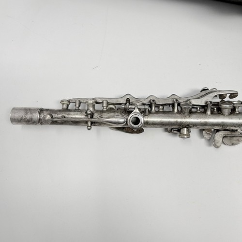 Vintage Easy Play Metal Clarinet American Musical Band Instrument Case - Picture 5 of 16