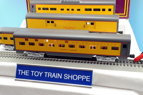 MTH PREMIER UNION PACIFIC 15" ALUMINUM 4-CAR PASSENGER SET. TESTED. EXC COND IB. - Picture 6 of 9
