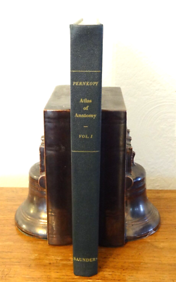 Atlas of Topographical and Applied Human Anatomy Vol. One