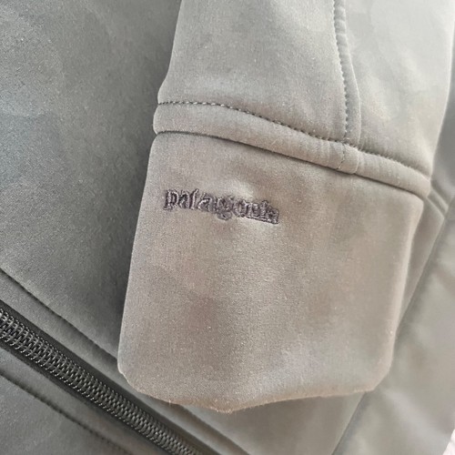 Patagonia Damen mittelgrau Blumen Demitasse winddicht Softshell Jacke Logo - Bild 4 von 4