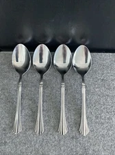 Set of 4  Cambridge Tracy Stainless Steel Dinner Spoons Flatware