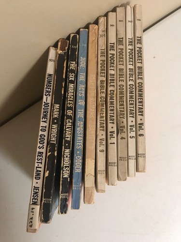 10 Paperbacks By Various Authors  - Picture 12 of 12