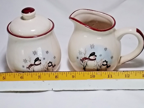 Royal Season Stoneware Snowmen Creamer And Sugar Set Winter Scene Excelent Cond - Picture 2 of 5
