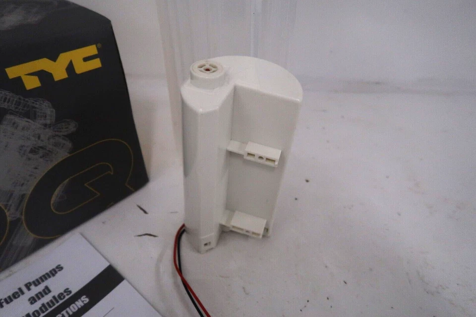 Módulo de bomba de combustible 90-97 Ford serie F F F150 F250 Bronco TYC CRQ 150001-A 300322 Foto 3 de 4