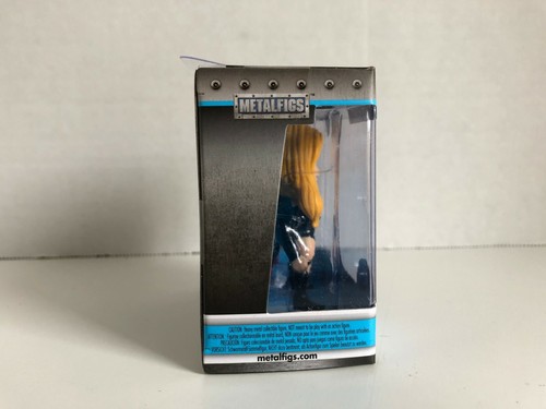 Jada DC Supergirl  2.5" MetalFigs Die-Cast M415 New - Picture 2 of 8