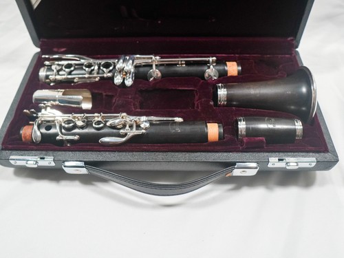 Clarinete profesional Yamaha YCL-62 madera Bb, excelente estado, revisado + almohadillas nuevas - Imagen 12 de 14