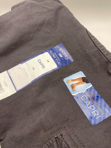 Riders by Lee Women size 14 Medium capri pants casual - FREE AND FAST SHIPPING - Picture 3 of 5