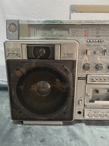 Vintage Sanyo M-X920K Ghettoblaster Ghettoblaster Stereo Radio Kassette *MÜLL* *LESEN* - Bild 4 von 14