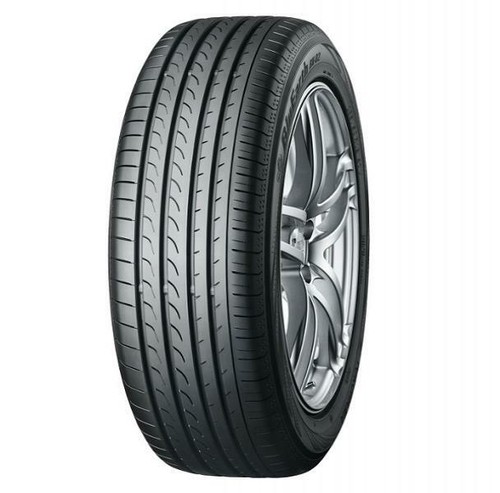 PNEUMATICI GOMME AUTO ESTIVE YOKOHAMA BLUEARTH RV-02 215/65 R17 99 V