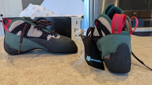 Evolv - The General Climbing Shoes - New in Box - Never used - US 6.5 - EUR 39 - Picture 3 of 8