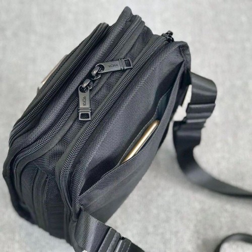 TUMI ALPHA3 Organizer Travel Tote Black 2203116 New from JP - Picture 6 of 12