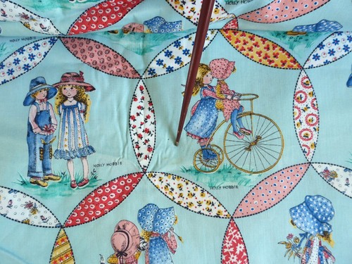 Vtg American Greetings Manes Hollie Hobby Quilt Top FABRIC 8-9 Yards 44" wide - Picture 7 of 7