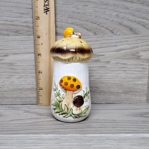 Shaker sale e pepe funghi allegri vintage con tappi Sears Roebuck Giappone - Foto 5 di 5