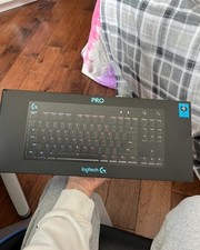 Logitech G Pro Keyboard - GX Blue Clicky
