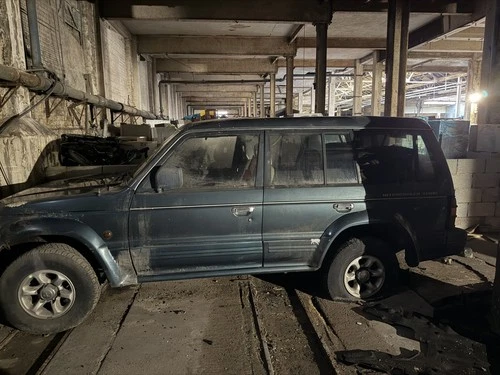 cars spares or repairs - Picture 2 of 3