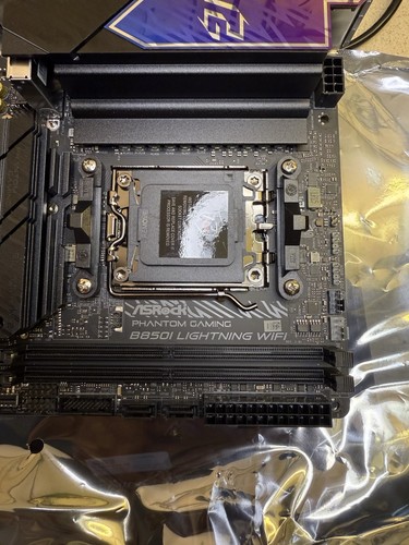 Asrock B850I LIGHTNING WIFI AMD B850 AM5 Mini ITX 2 DDR5 HDMI Wi-Fi 6E 2.5G LAN - Picture 3 of 7