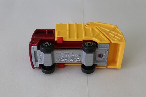 Matchbox Superfast No.36 Refuse Truck Red/Yellow Near Mint Loose - Picture 5 of 5