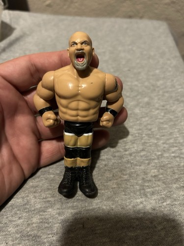 WWE Retro Series 3 Goldberg Wrestling Action Figur...