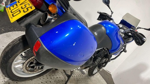 Triumph Tiger 955 Adventure Petrol Manual - Picture 9 of 20