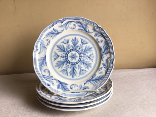 Lotto di 4 piatti da insalata rotondi Villeroy & Boch Germania Casa Azul blu bianco floreale - Foto 1 di 5