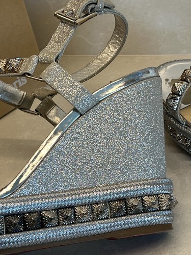 Sandalia de cuña Christian Louboutin PYRACLOU 110 Spike Silver Glitter plataforma 39 - Imagen 17 de 18