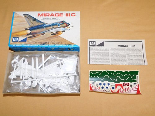 VINTAGE MPC CRAFT MASTER WWII MIRAGE III C AIRPLANE MODEL KIT 1/72 - Picture 7 of 12