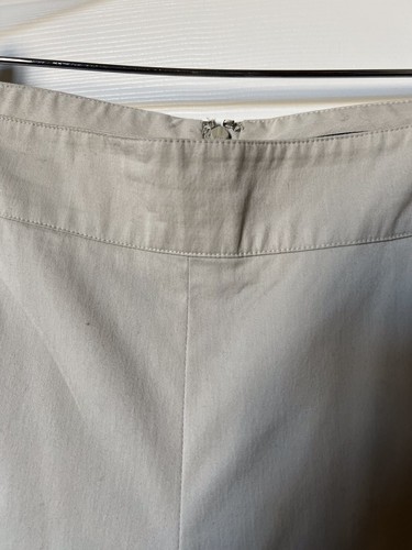 DKNY ESSENTIALS KHAKI PANTS SIZE 12 - Picture 4 of 8