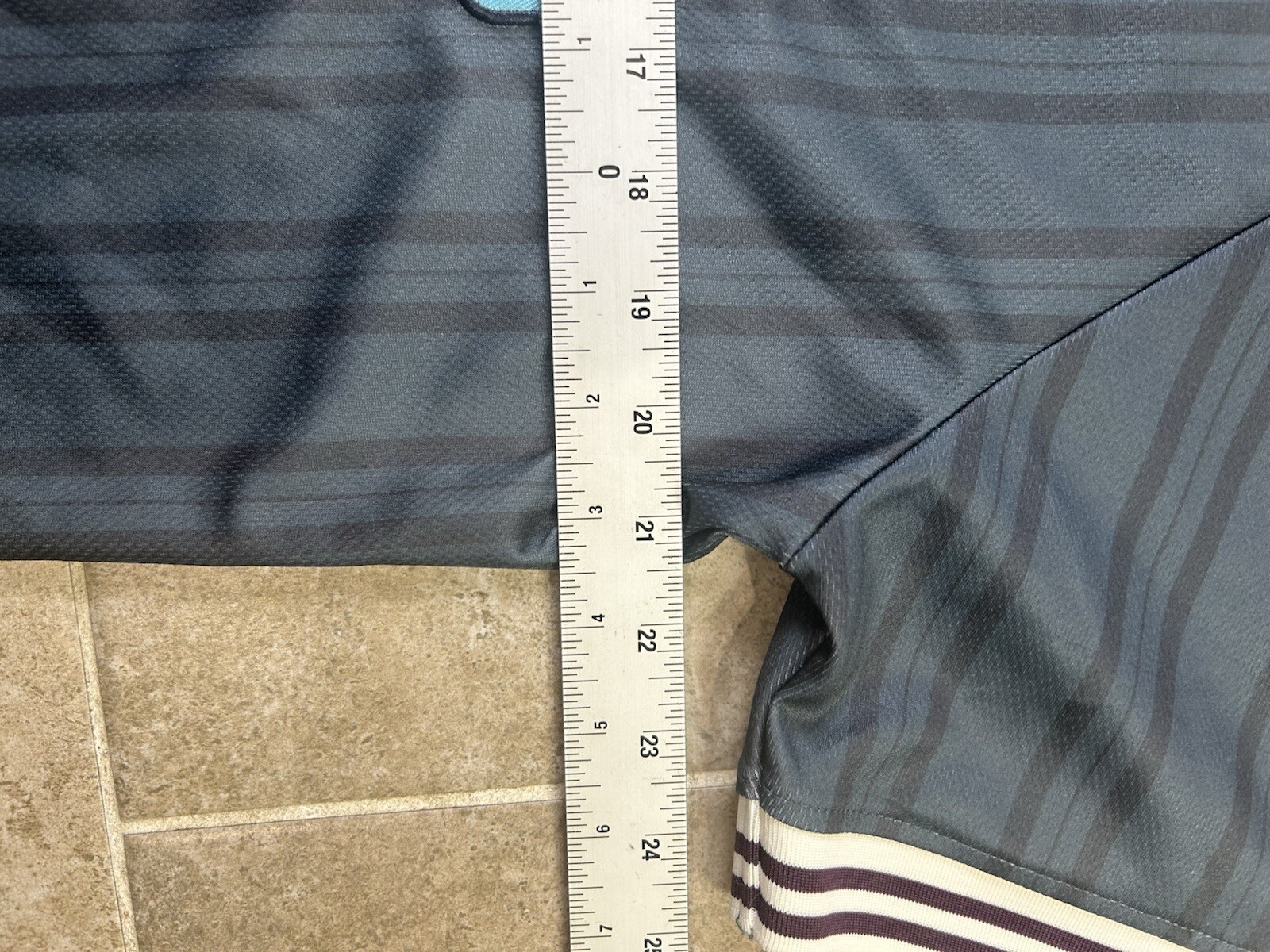Picture 5 of 6