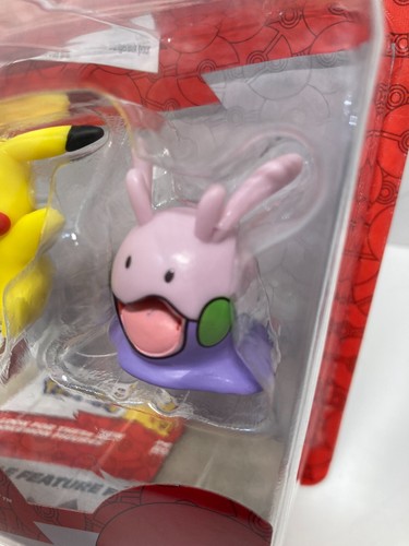 ACTION FIGURE PIKACHU & GOOMY POKEMON BATTAGLIA Jazzwares Nintendo NUOVO 2023 - Foto 2 di 4