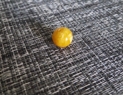 Butterscotch Vintage Baltic Amber Round bead, Big  - Picture 1 of 5