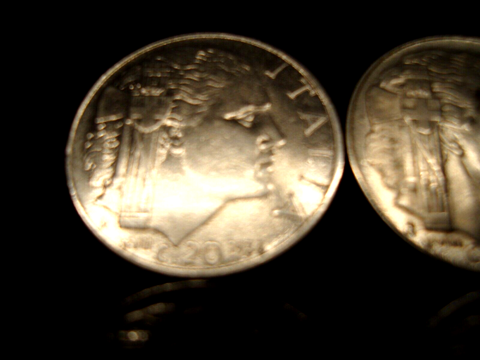Foto 3 di 6