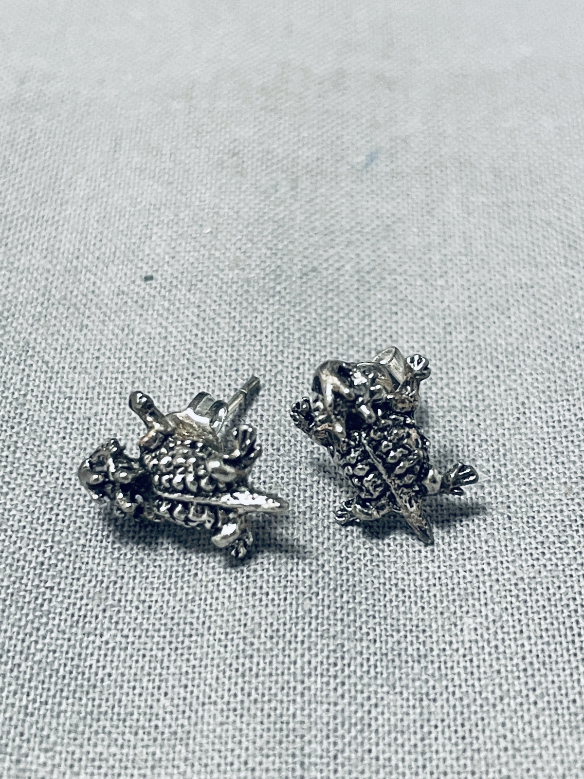 Super Intricate Native American Navajo Sterling Silver Southwestern Toad Earrings Super Intricate Native American Navajo Sterling Silver Southwestern Toad Earrings