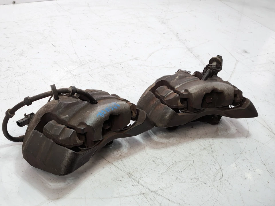 ✅ 01-03 Juego de pinzas de freno delanteras izquierda derecha OEM Volkswagen Eurovan MV Foto 3 de 4