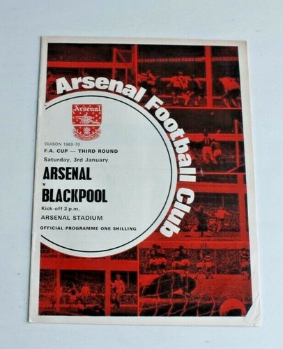Vintage ARSENAL F.C. Home Programmes from the 1969 / 1970 / 1971 Seasons - Picture 32 of 47
