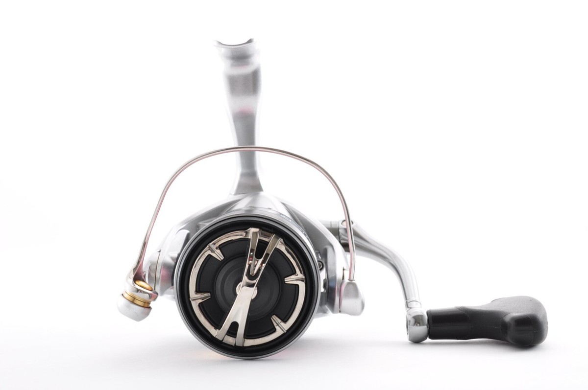 Shimano 15 Stradic 2500HGS K Near Mint Fishing Spinning Reel