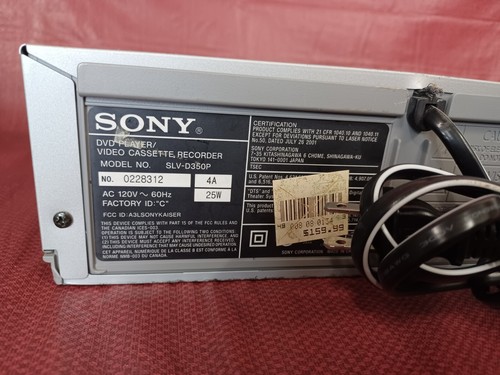Sony SLV-D350P DVD VHS Combo Player w/ OEM Remote - Tested! - Picture 7 of 11