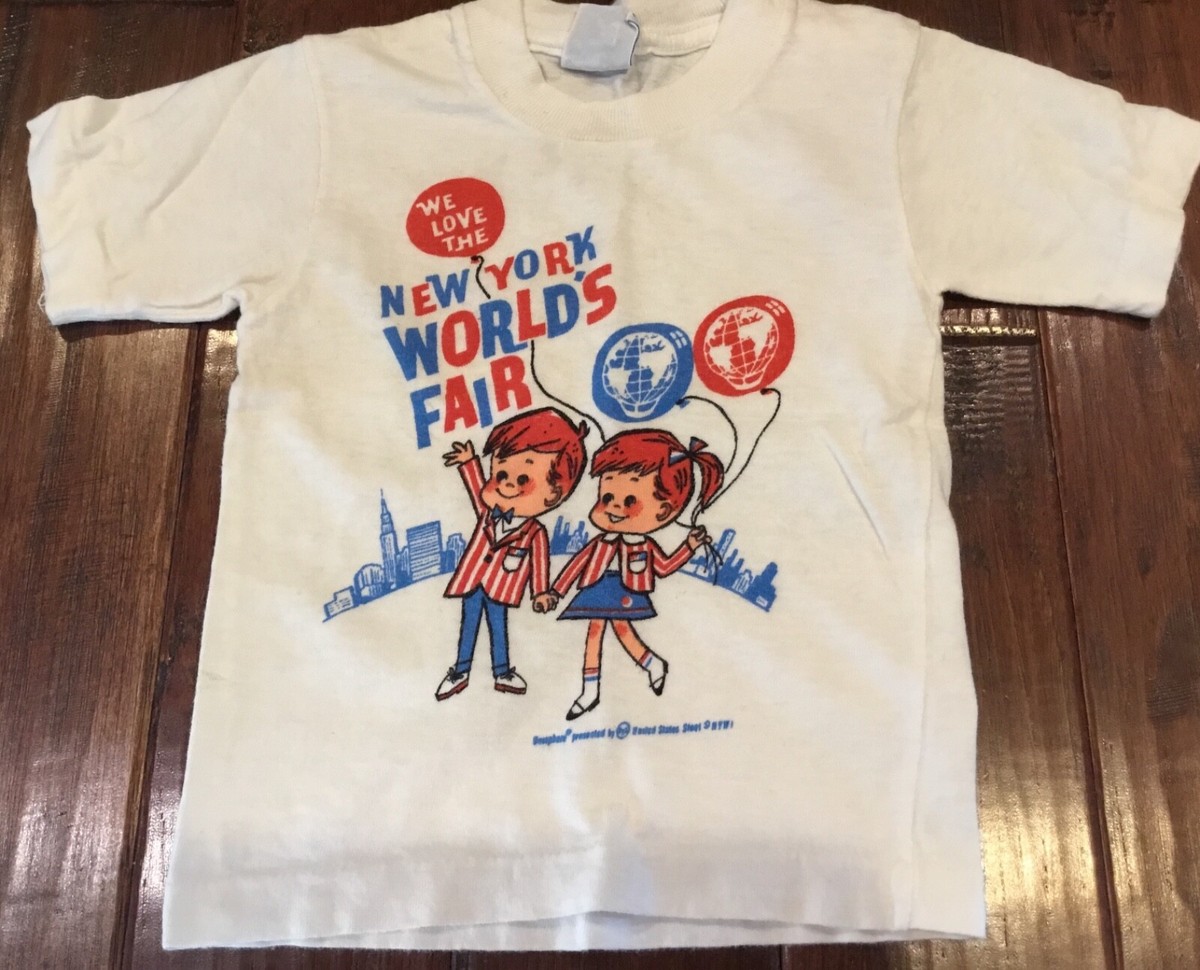 1964 New York World's Fair Child's T-Shirt Size 4 Unisphere