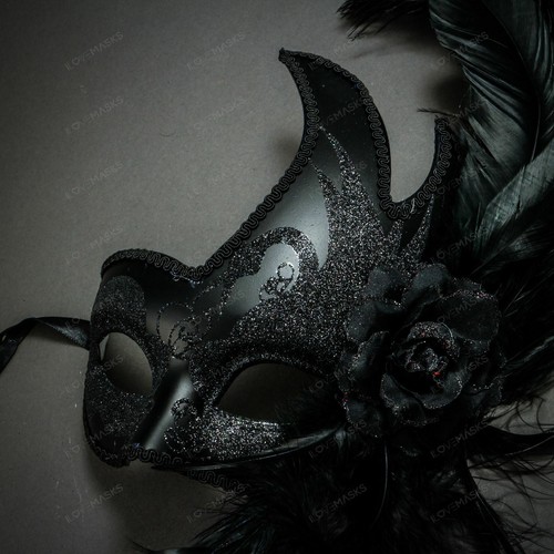 Black Roman Greek Emperor and Feather Eye Mask Masquerade for Couple - Picture 7 of 9