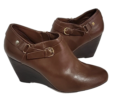 CALL IT SPRING Brown Side Zip Buckle Strap Wedge Heel Ankle Boots Size 9 M - Picture 11 of 14