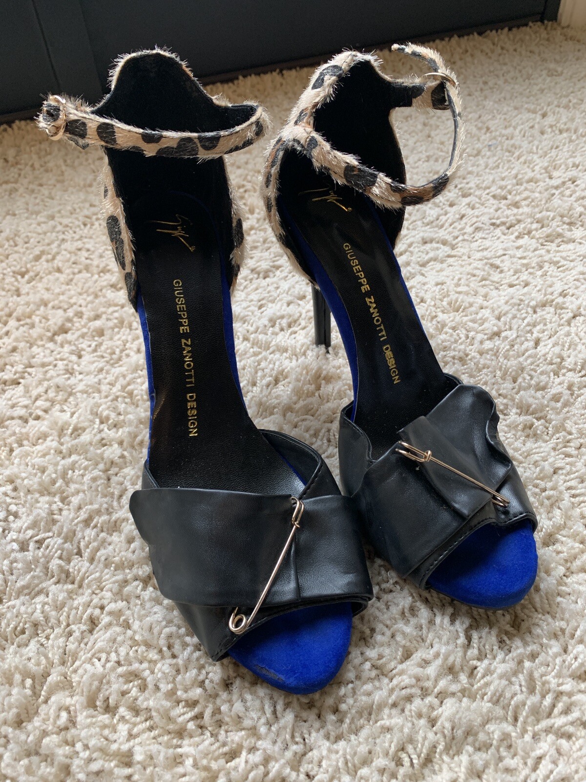 Giuseppe zanotti zanotti zanotti safety pin sandals d36fb6 Giuseppe zanotti zanotti zanotti safety pin sandals d36fb6