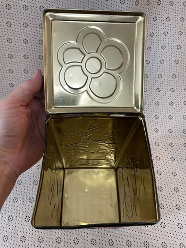 1990 Creme De Grand Marnier Liquer Romero Britto Art Abstract Collectible Tin - Picture 8 of 10