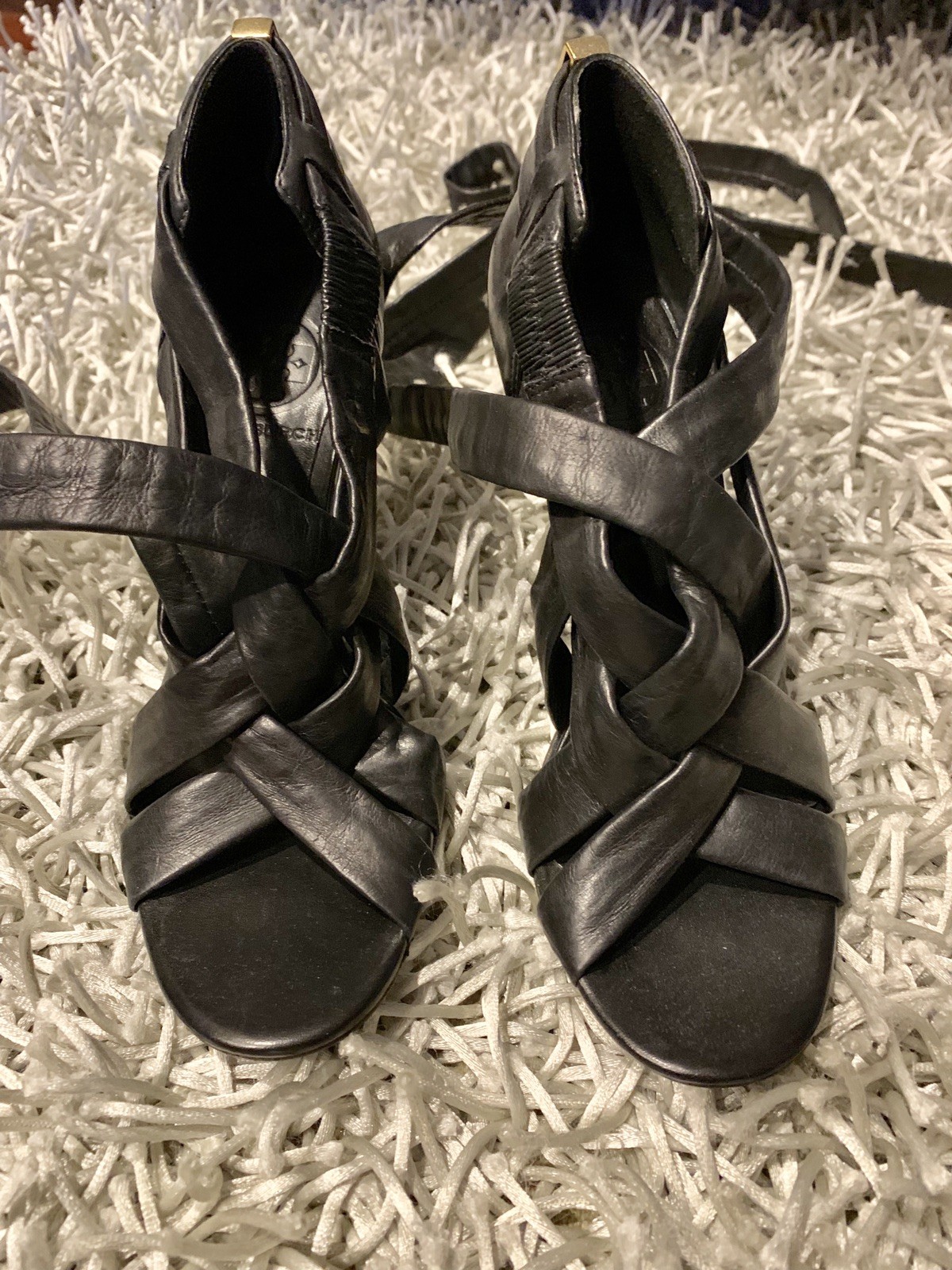 Tamaño 6 Tory Burch Lace Up Heels Tamaño 6 6 6 Tory Burch Lace Up Heels los últimos modelos