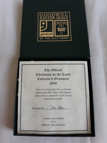 The Official Christmas On The Coast 2006 Ornament Pensacola Saenger Theatre Box - Picture 2 of 13