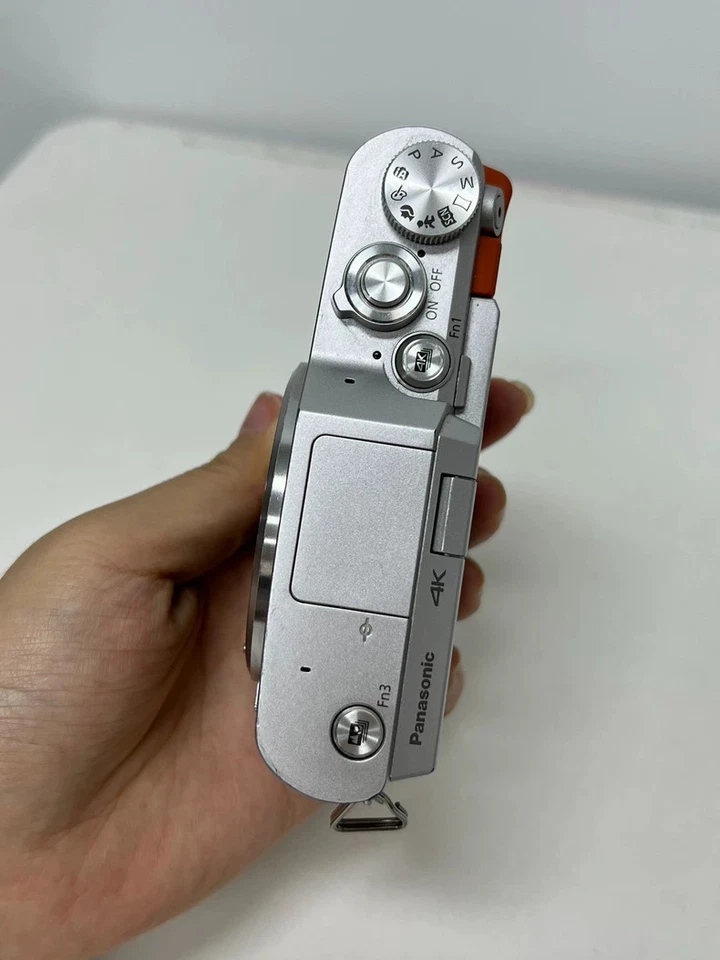 95%new! Panasonic Lumix DC-GF9 Mirrorless Camera W/Charger English - Image 3 of 4