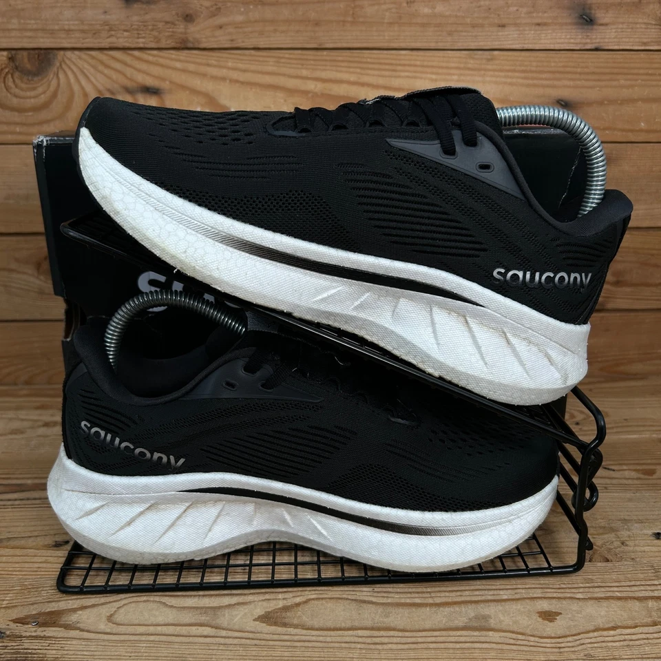 Saucony Trainers Womens Size UK 5 Ride 18 Wide Black White Running Gym Shoes - Image 2 of 4