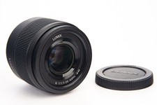 MFT Mount Panasonic Lumix G 25mm f/1.7 ASPH AF Lens with Rear Cap NEAR MINT V26
