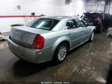 Speedometer Cluster 140 MPH With Information Center Fits 06 300 354784